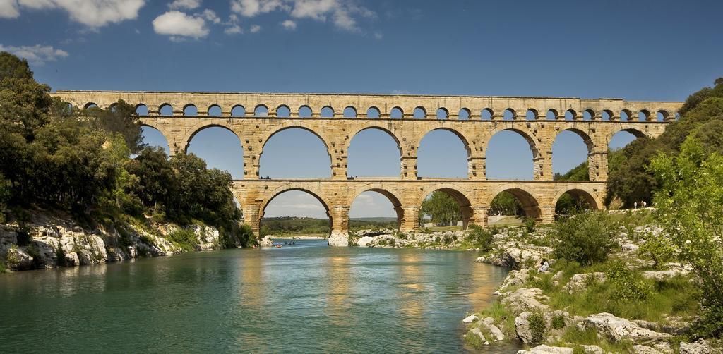 Kyriad Nimes Centre Kültér fotó